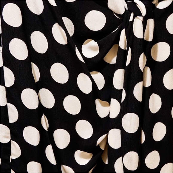Zara limited edition polka dot wrap over mini dress - Picture 5 of 6